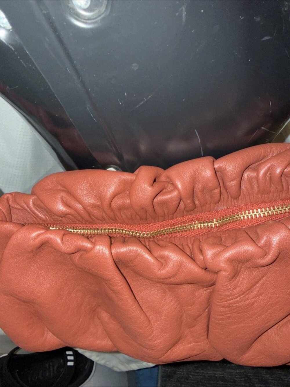 Anthropologie Shoulder Bag Lamb Leather Brown Rust Gathered Runched Gold Zipper - Picture 9 of 16